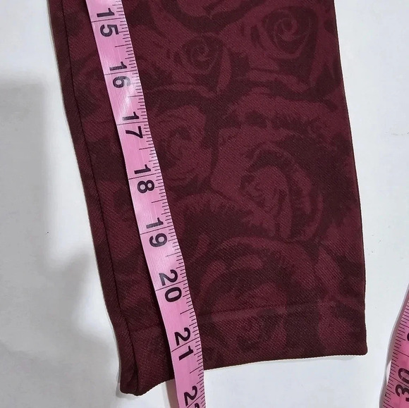 Spanx Cropped Look at Me Now Seamless Leggings Garnet Rose 1X plus size - Picture 6 of 7
